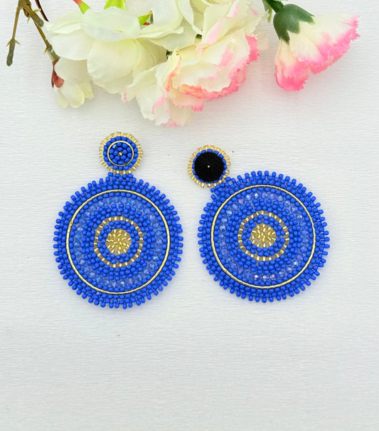 Blaue Ornament-Ohrringe