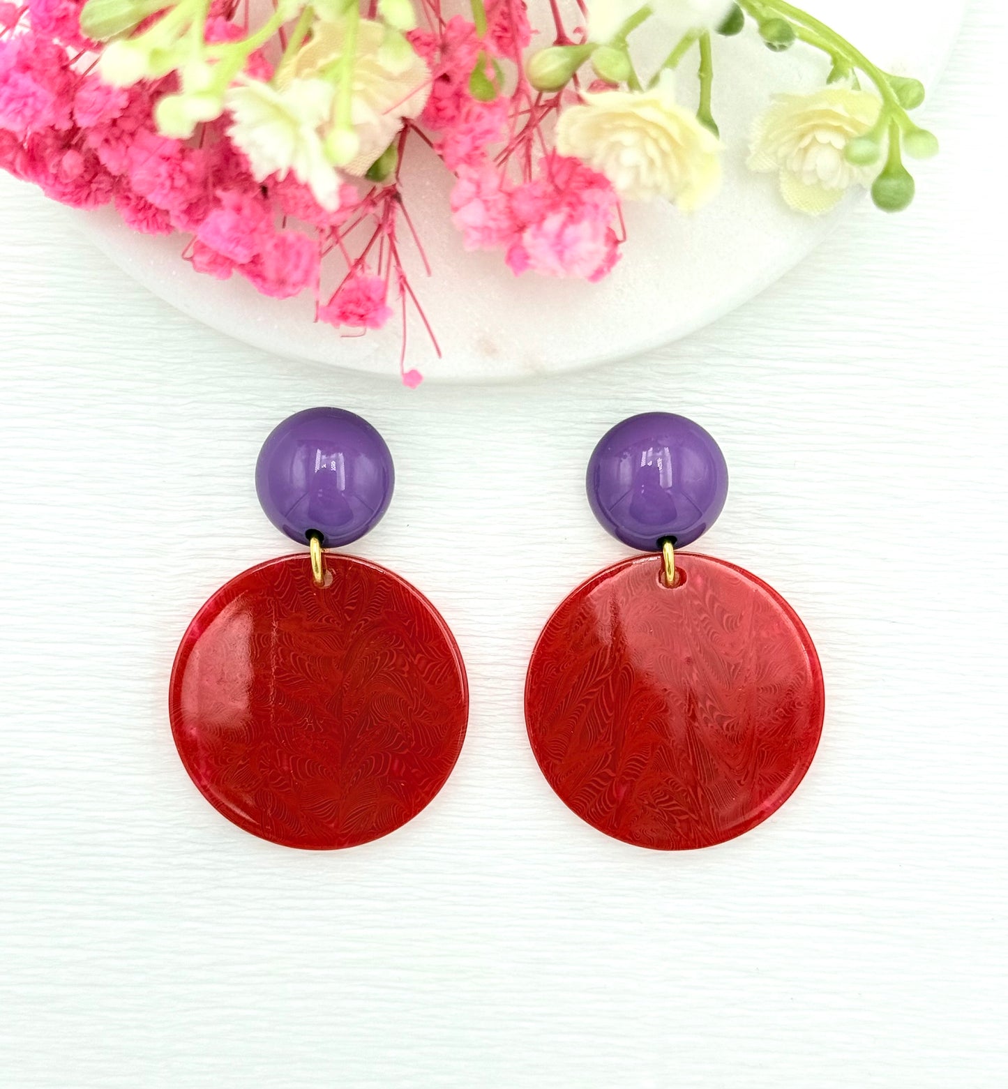rote Ohrringe, Ohrringe rot, lila Ohrringe, Ohrringe lila, Ohrringe mit Anhänger, Modeschmuck Ohrringe, hochwertiger Modeschmuck, Onlineshop Ohrringe, Statementohrringe, klassische Ohrringe, Julilein Ohrringe