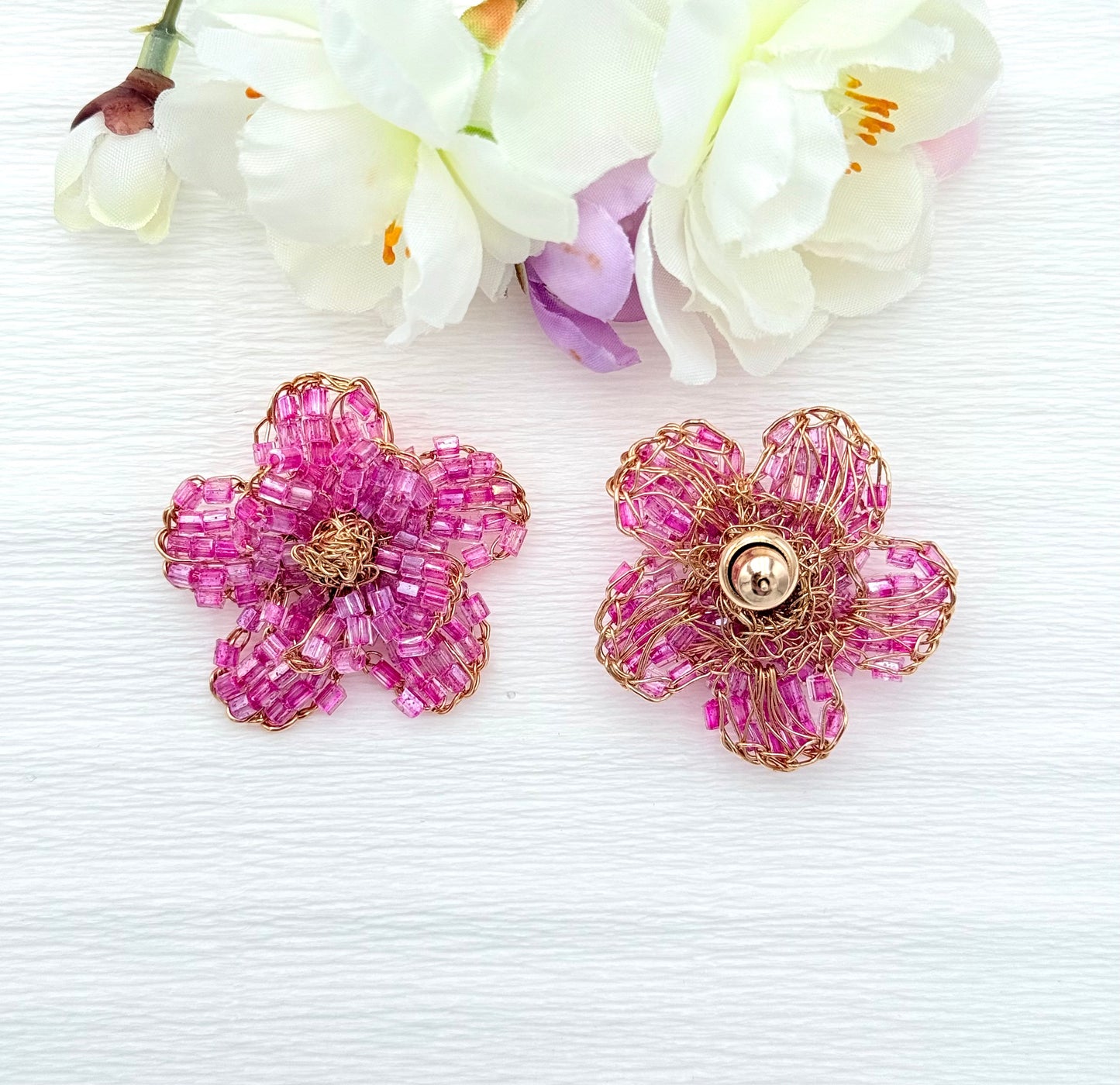 Edle Hingucker-Ohrringe in Form einer grossen pinken Blume - SALE (statt 129,95 €)