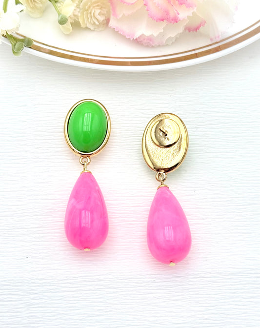 Tropfenohrringe in knalligem Pink und hellem Grün - unsere Lieblingsfarben