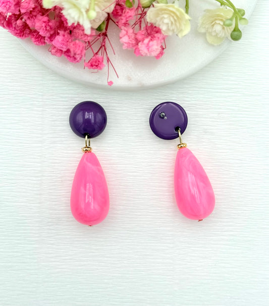 pinke Ohrringe, Ohrringe pink, lila Ohrringe, Ohrringe lila, Ohrringe lila pink, Ohrringe mit Tropfen, Tropfenohrringe, Modeschmuck Ohrringe, hochwertiger Modeschmuck, Onlineshop Ohrringe, Statementohrringe, klassische Ohrringe, Julilein Ohrringe