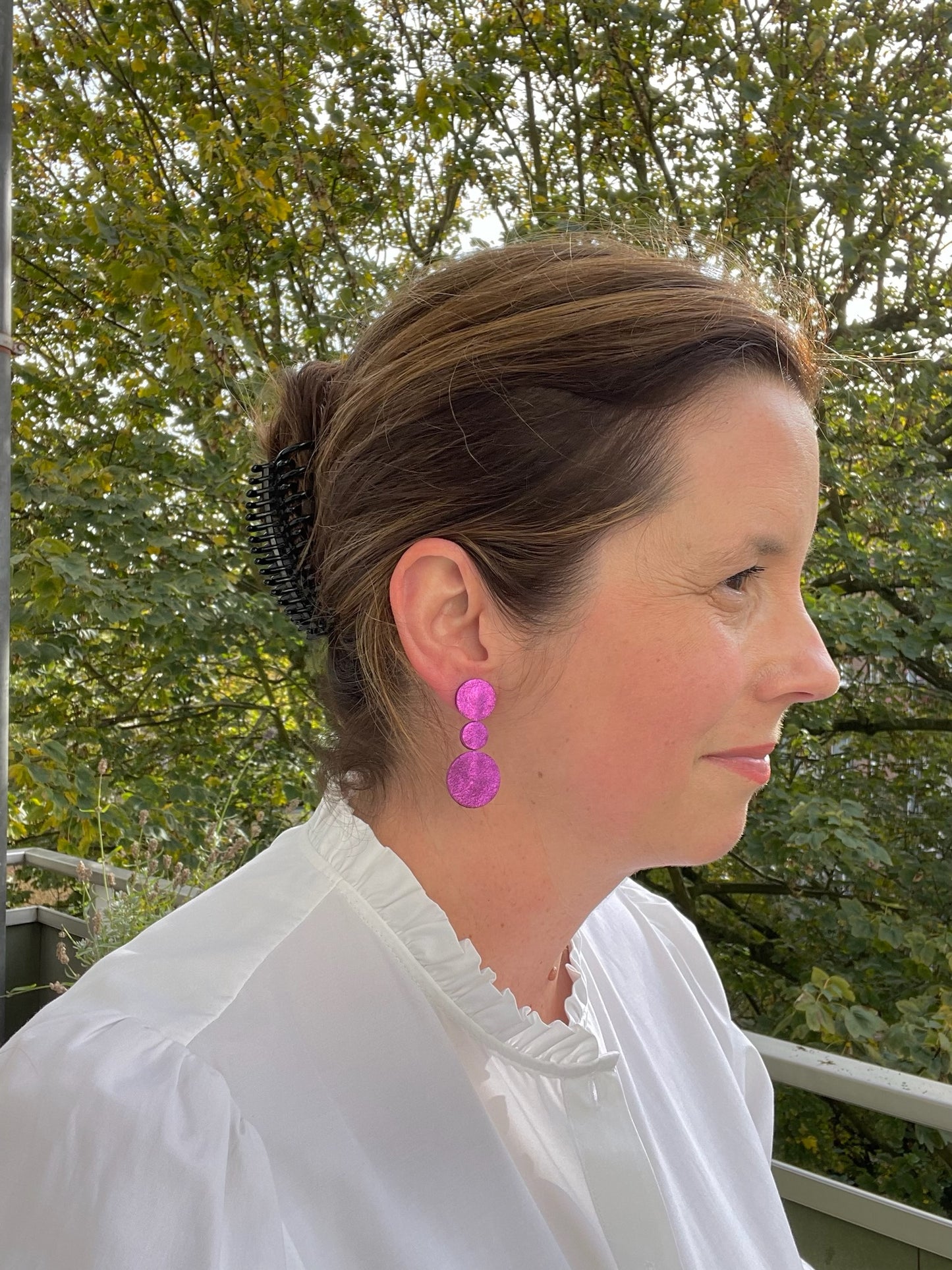 Alexia Mini - pink schimmernde Ohrringe aus feinstem Leder