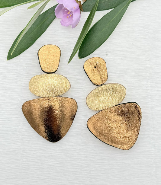 Wunderschöne Ohrringe aus feinstem Leder in Gold- Bronzetönen