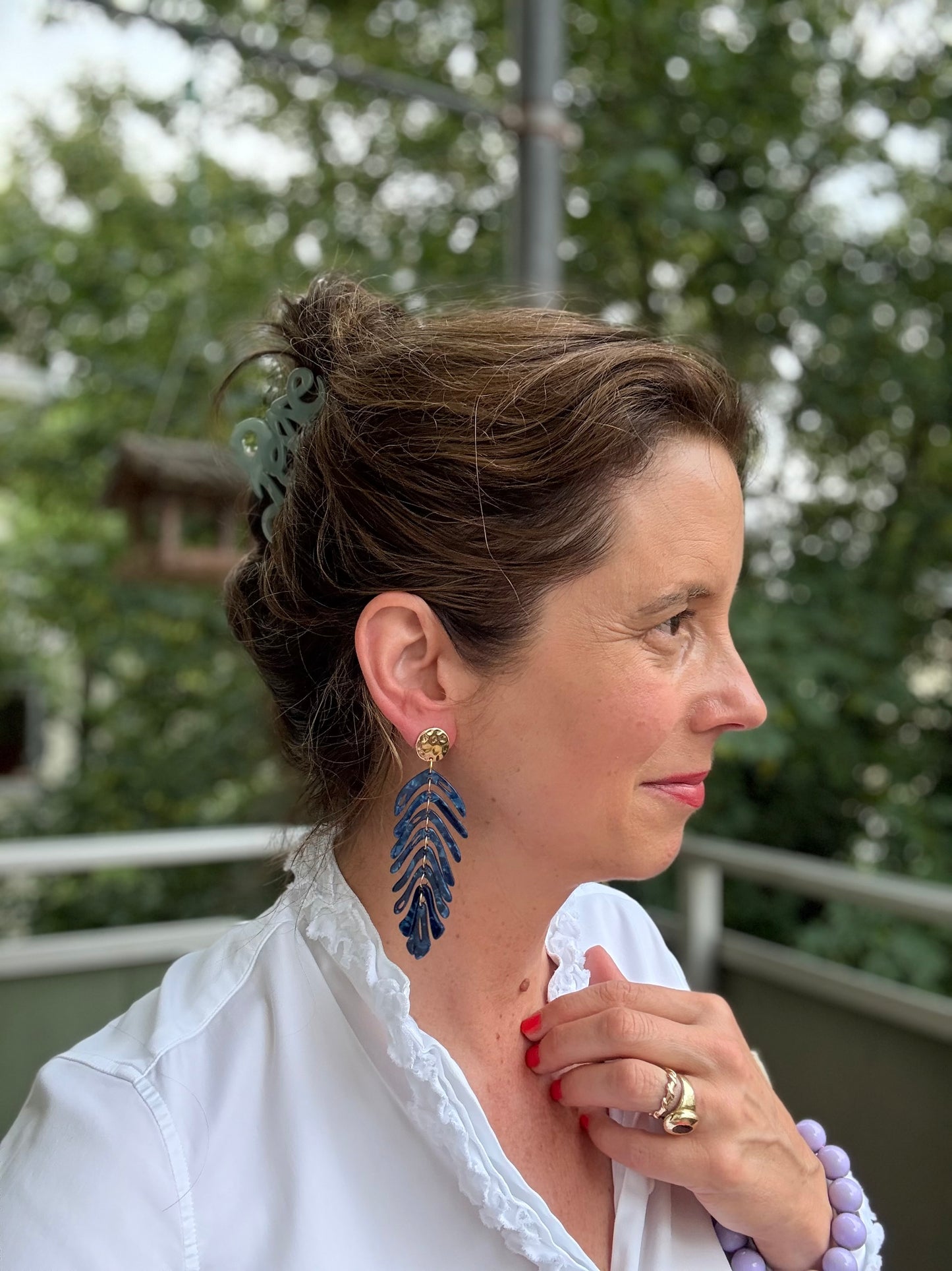 Coole Hingucker-Ohrringe in blau
