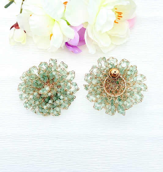 Edle Ohrringe in Form einer großen hellgrünen Blüte - SALE (statt 129,95 €)