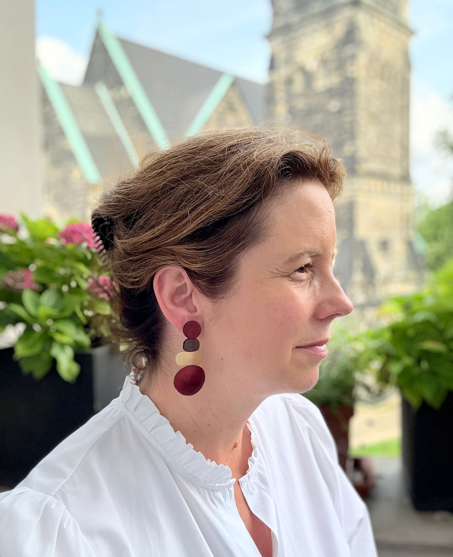 Wunderschöne Statementohrringe in edlen Rot-Gold-Tönen aus feinstem Leder