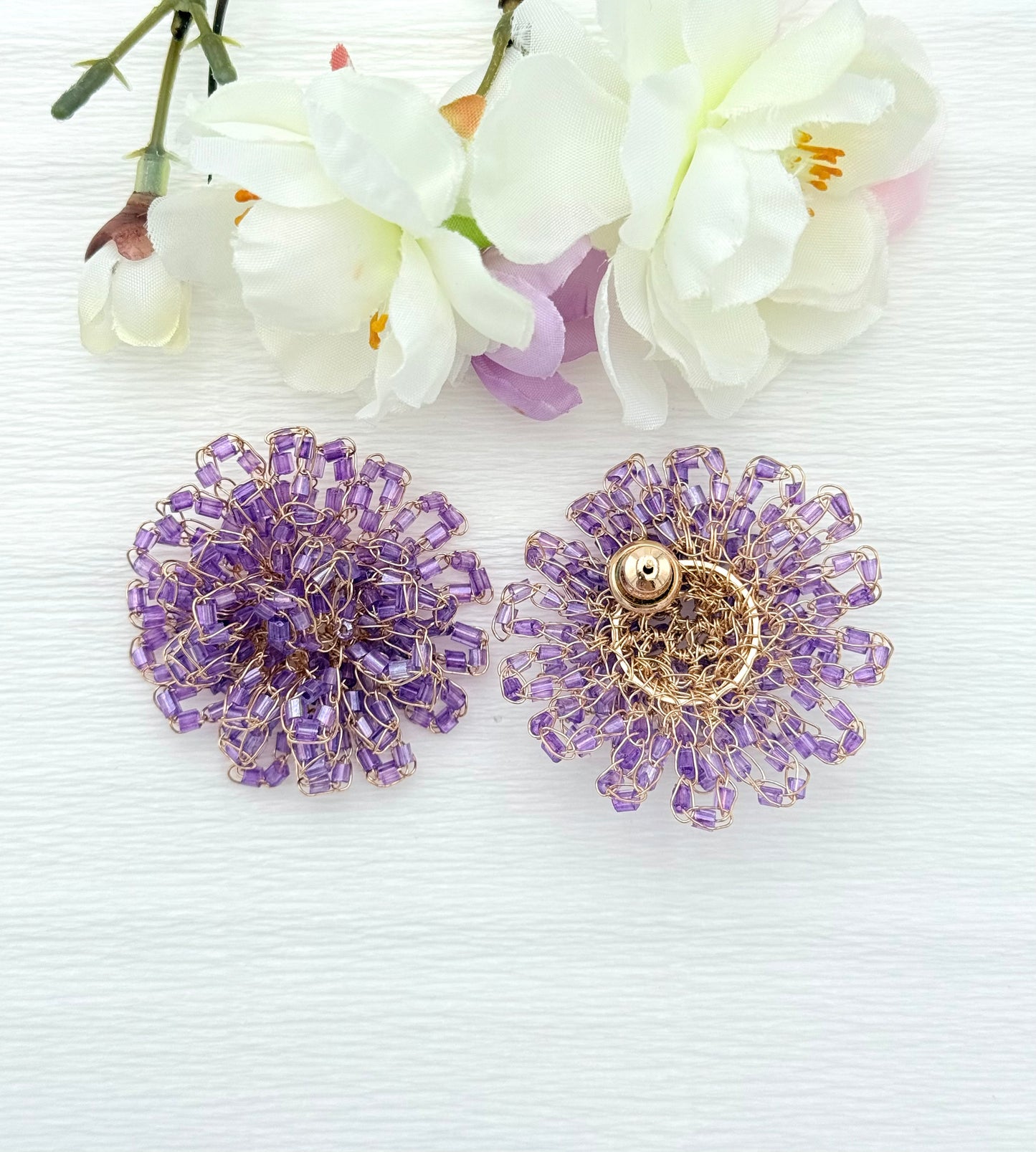Edle Ohrringe in Form einer großen lila Blüte - SALE (statt 129,95 €)