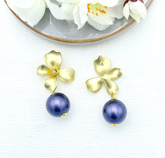 Ohrringe Statement, schöne Ohrringe, bunte Ohrringe, Statement Ohrringe, große Ohrringe, edle Ohrringe, Sommerohrringe, Ohrringe für den Sommer, edler Modeschmuck, besondere Ohrringe, Ohrringe mit Blüten, Blütenohrringe