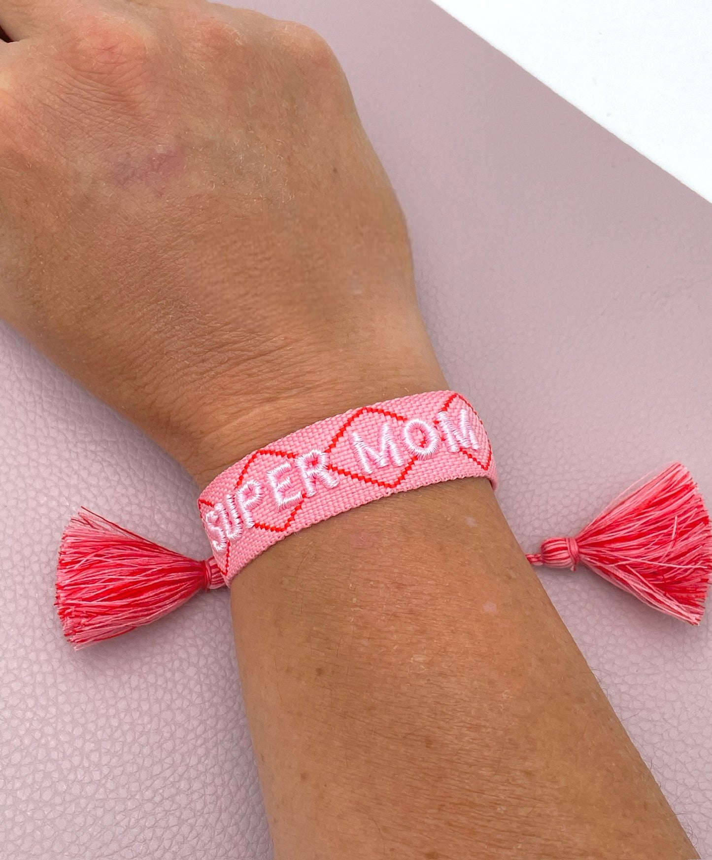 schönes Armband, Armband Mutter,