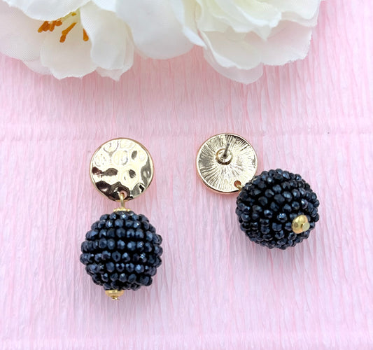 Ohrringe Statement, schöne Ohrringe, Statement Schmuck, Ohrringe Tropfenform, Beerenohrringe, Ohrringe Beere