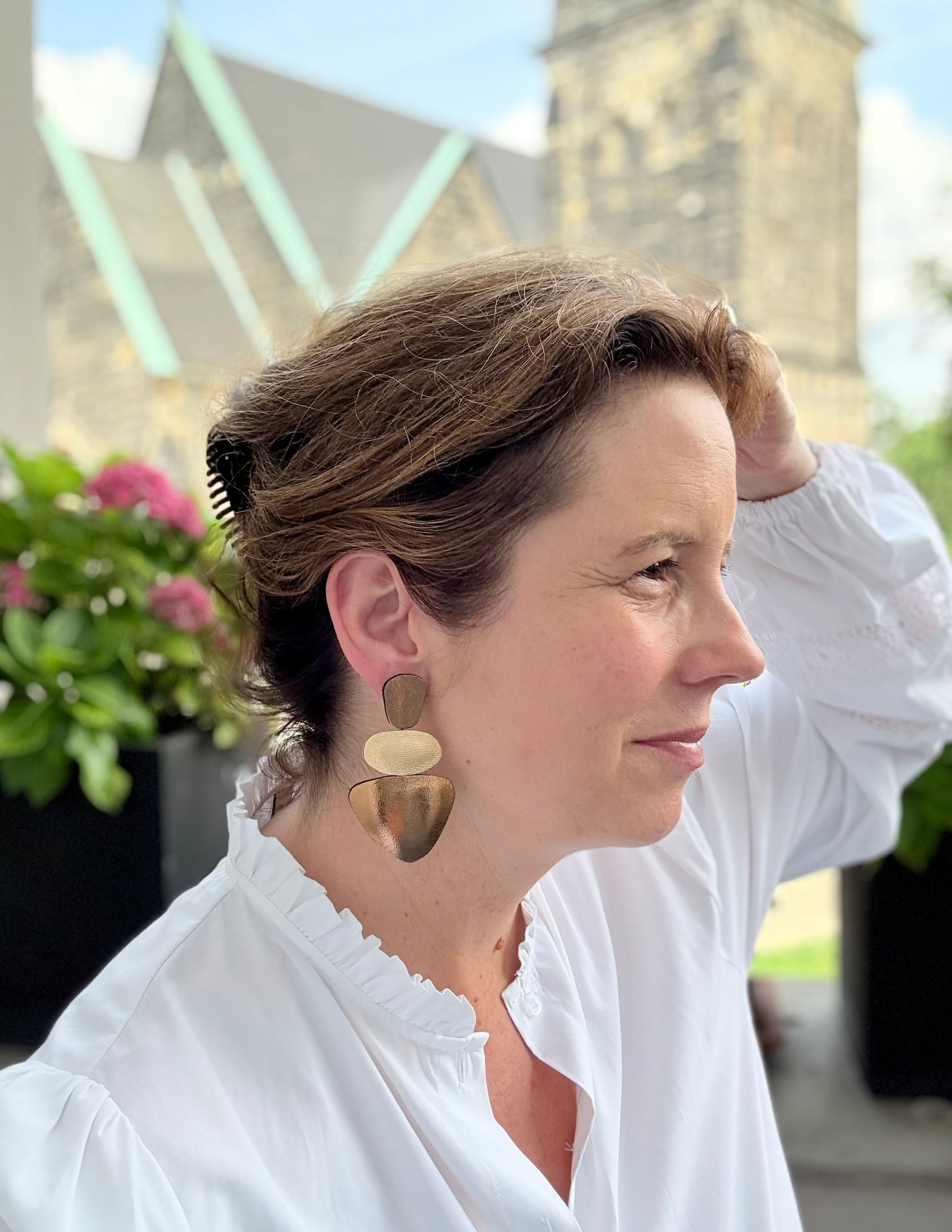 Wunderschöne Ohrringe aus feinstem Leder in Gold- Bronzetönen