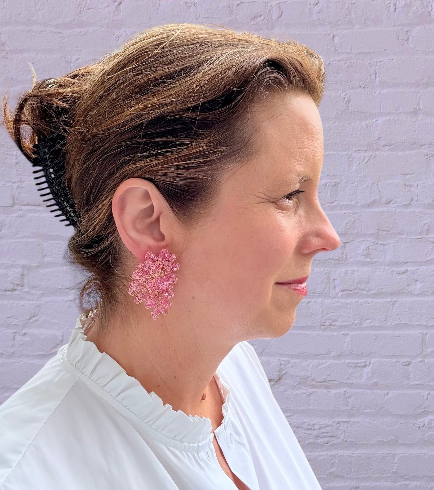 Strahlende pinke Perlenohrringe in Form einer länglichen Blüte - SALE (statt 129,95 €)