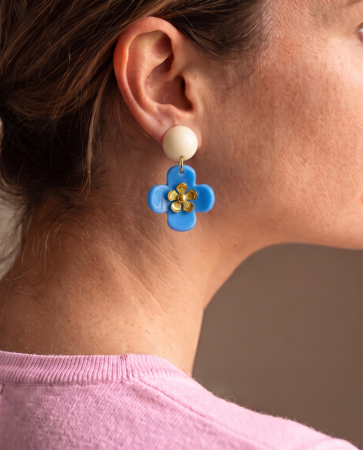 Hellblaue Blumenohrringe - Unsere neue Kollektion Poppy Bloom