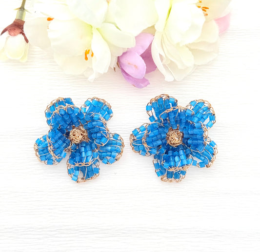 Edle Hingucker-Ohrringe in Form einer grossen blauen Blume - SALE (statt 129,95 €)