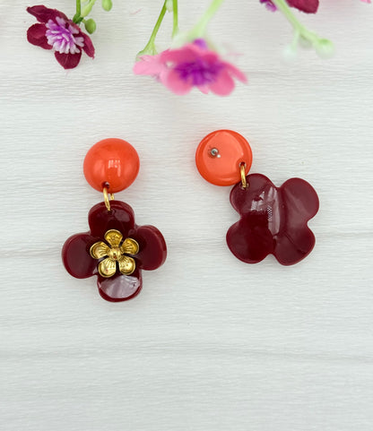 Bordeauxrote Blumenohrringe - Unsere neue Kollektion Poppy Bloom
