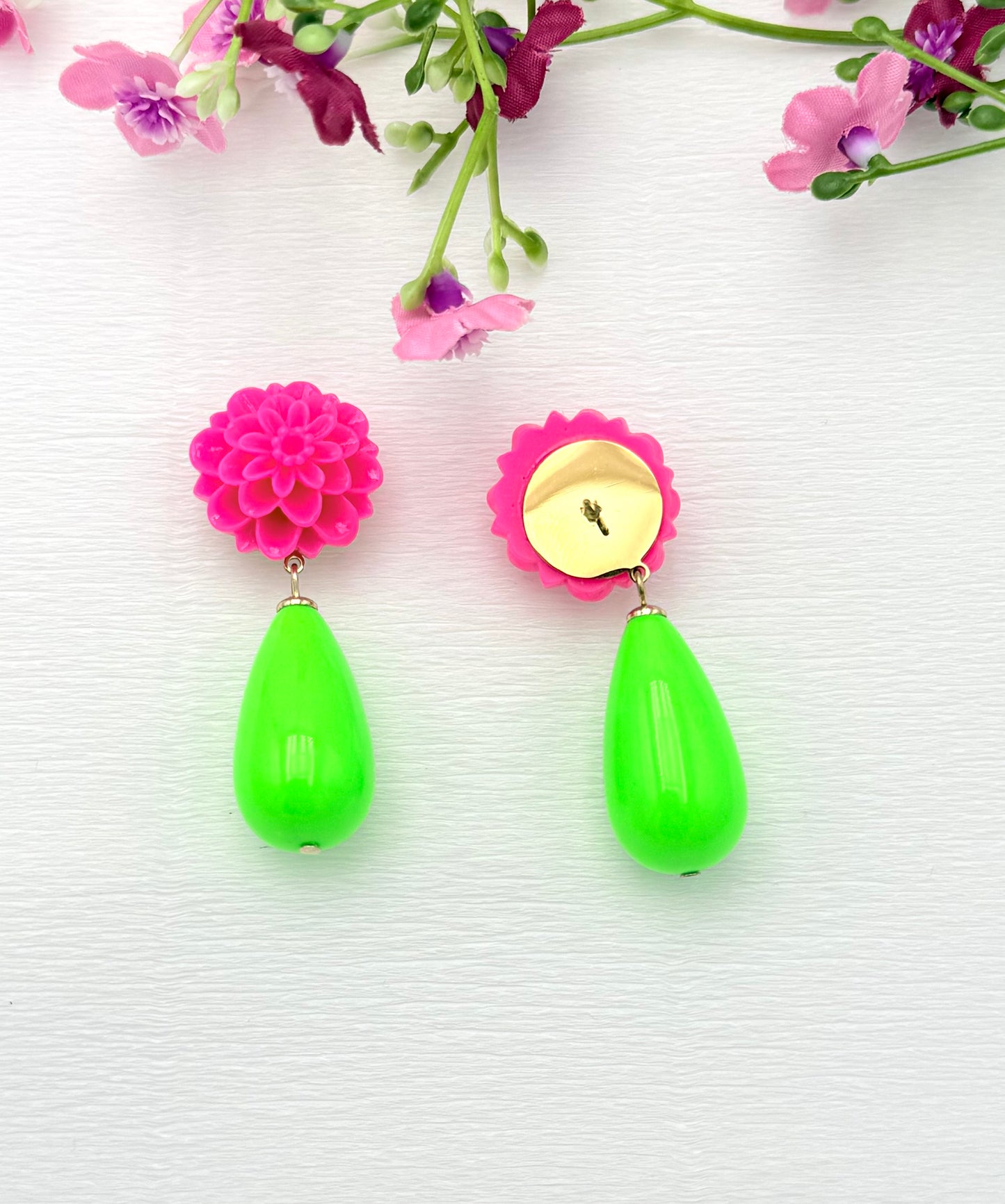 In love with neon - pinke Ohrringe mit Tropfen in Neongrün