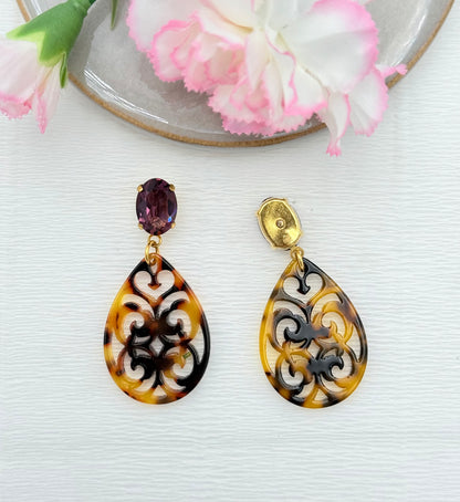 Edle Ohrringe, große Ohrringe, hochwertiger Modeschmuck, edler Modeschmuck, Modeschmuck Ohrringe, Ohrringe aus Horn, Onlineshop Ohrringe, Statement Ohrringe, Statementohrringe