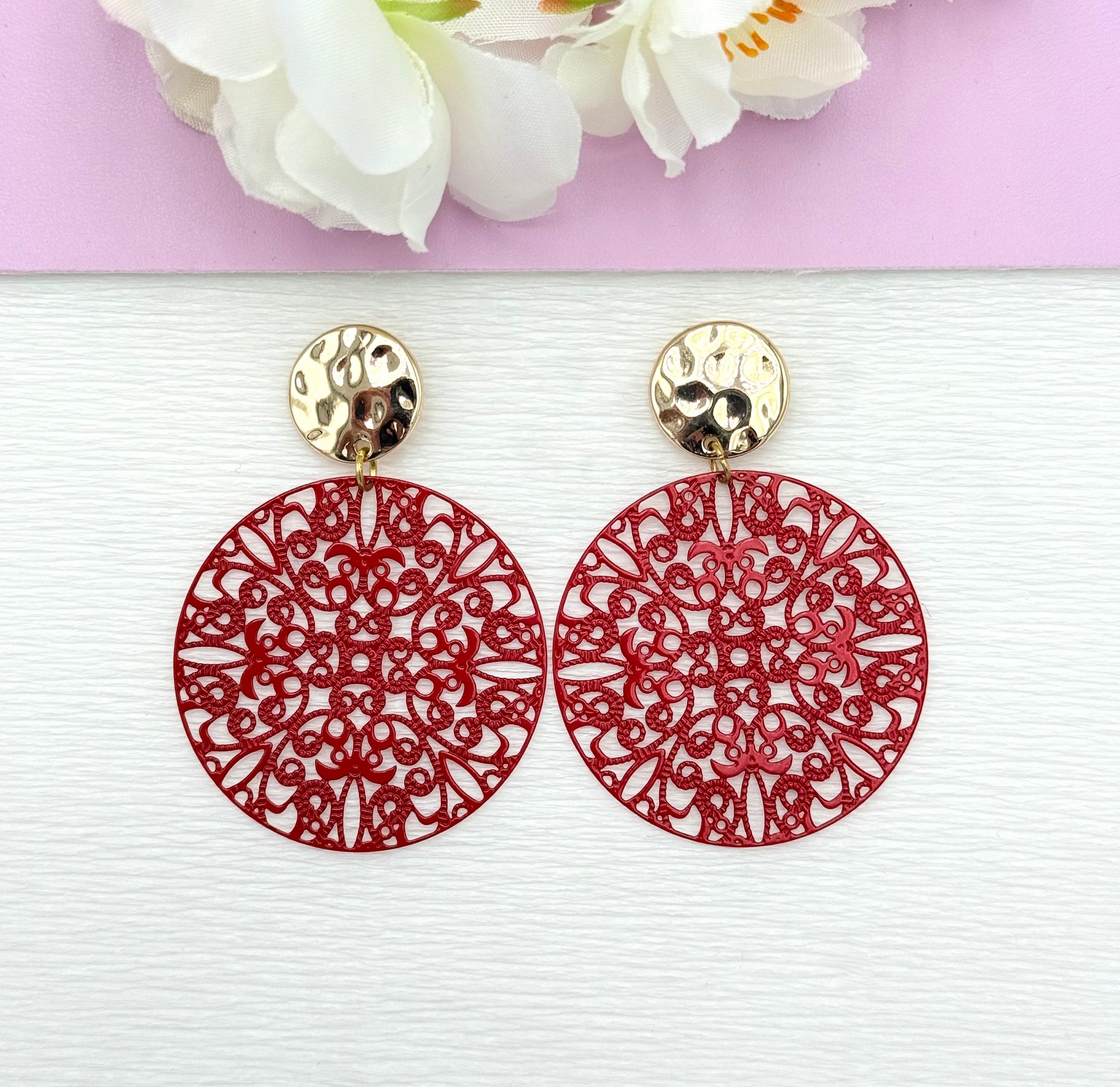 Rote Ohrringe, Ohrringe rot, Ohrringe mit Anhänger, Modeschmuck Ohrringe, hochwertiger Modeschmuck, Onlineshop Ohrringe, Statementohrringe, klassische Ohrringe, Julilein Ohrringe, leichte Ohrring