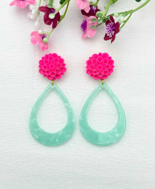 In love with neon - pinker Ohrring - Blumenstecker und Anhänger in Türkis