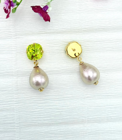 Neon Edition: limettenfarbene Ohrringe mit leichter Baumwollperle