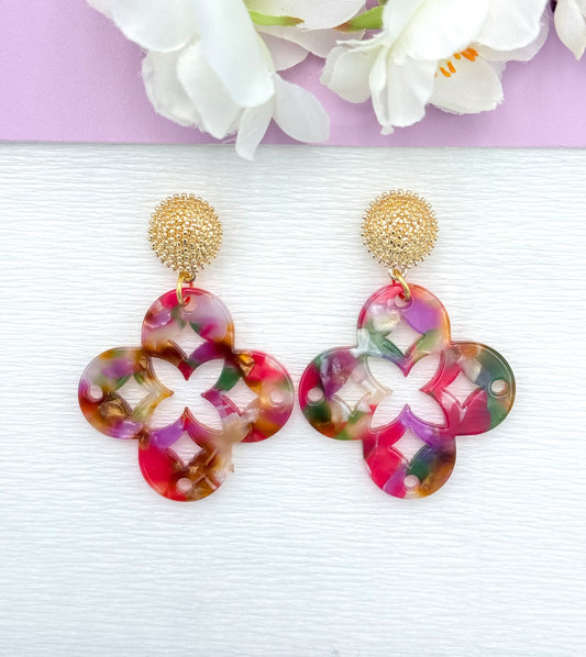 bunte Ohrringe, Ohrringe bunt, Ohrringe mit Anhänger, Modeschmuck Ohrringe, hochwertiger Modeschmuck, Onlineshop Ohrringe, Statementohrringe, klassische Ohrringe, Julilein Ohrringe, leichte Ohrring