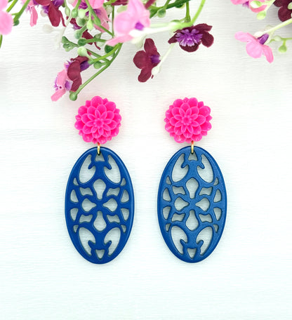 Statement-Ohrringe in pink und blau