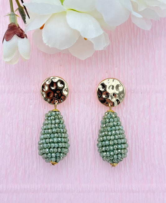 Grüne Ohrringe, Ohrringe grün, goldene Ohrringe, Glitzer Ohrringe, Modeschmuck Ohrringe, hochwertiger Modeschmuck, Ohrringe Tropfen, Tropfenohrringe, Onlineshop Ohrringe