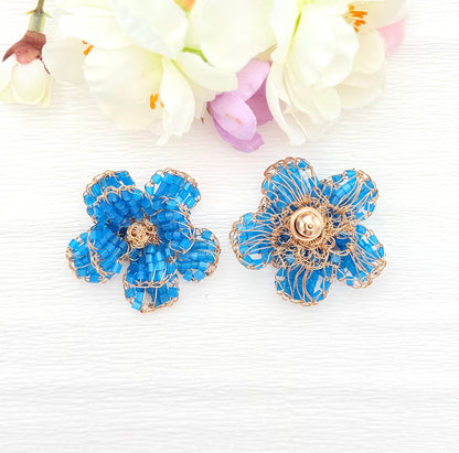 Edle Hingucker-Ohrringe in Form einer grossen blauen Blume - SALE (statt 129,95 €)