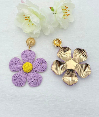 Blumen-Statements - die perfekten Begleiteter fürs Sommeroutfit