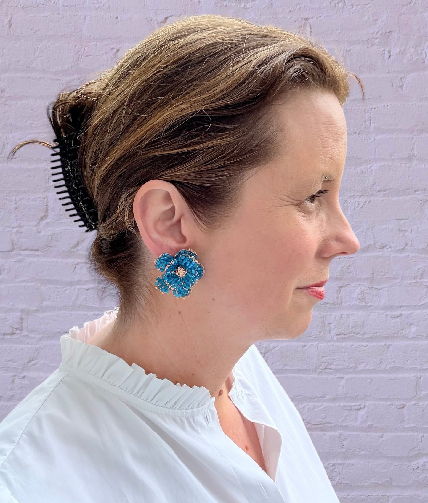 Edle Hingucker-Ohrringe in Form einer grossen blauen Blume - SALE (statt 129,95 €)
